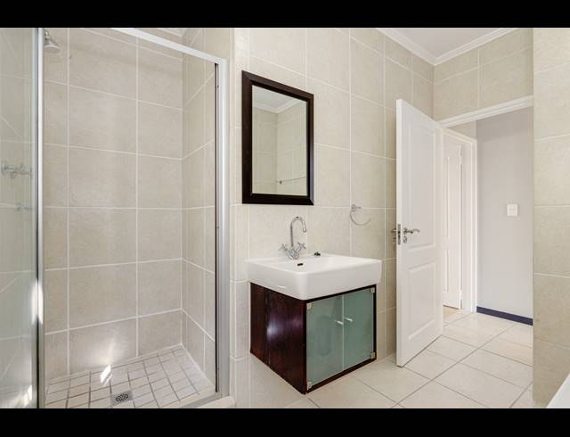 2 BEDROOM HOUSE FOR SALE IN SUNNINGHILL